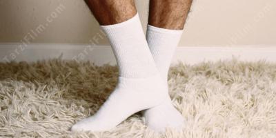 çoraplı erkek ayakları filmleri